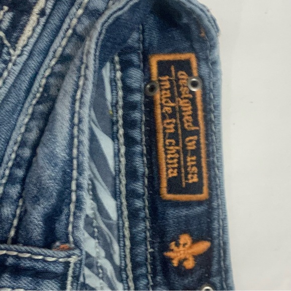 Rock Revival Jeans - Picture 5 of 11